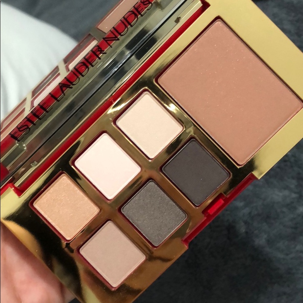 eyeshadow